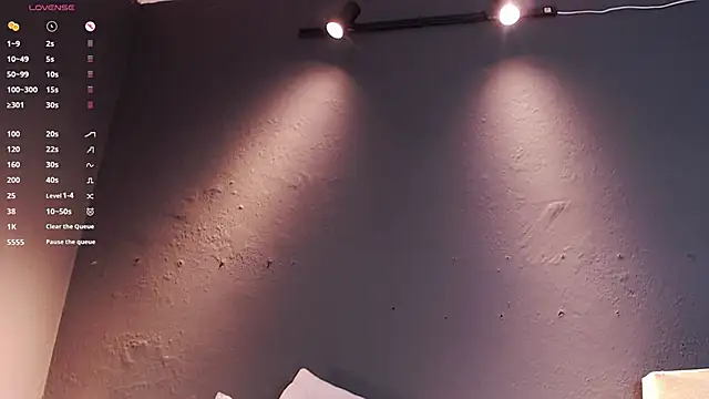 Snapshot of DilanJonnes_ chatting on 02-19-26, 10:07 DilanJonnes online show from 02-19-26, 10:07