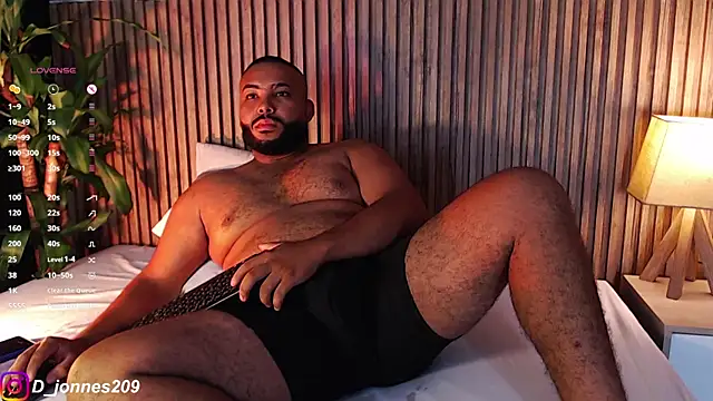 Snapshot of DilanJonnes_ chatting on 09-14-25, 03:01 DilanJonnes online show from 09-14-25, 03:01