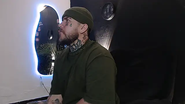 Ash gusbig online show from 03-21-25, 01:34