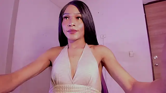 carolinemiller7 online show from 12-23-25, 04:45