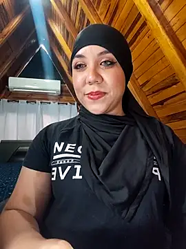 AmbarBurhan online show from 02-14-26, 04:40