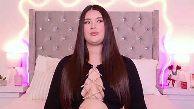 JuliaSUMMERS2022 online show from 02-13-26, 11:05