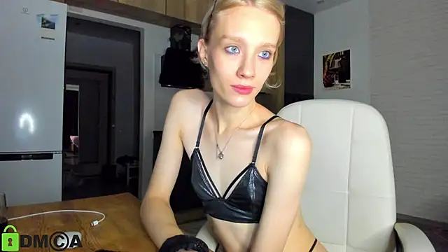  Alice Kitty online show from 11-21-25, 10:14