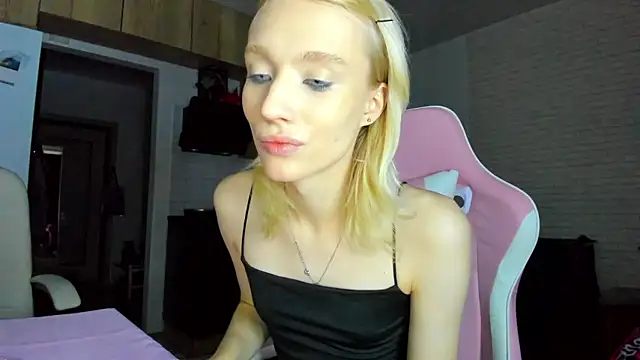  Alice Kitty online show from 01-09-26, 07:59