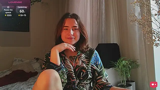 Snapshot of Aurora_workerr chatting on 03-04-25, 01:34 Aurora workerr online show from 03-04-25, 01:34