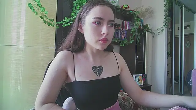 Aurora workerr online show from 06-24-26, 08:24