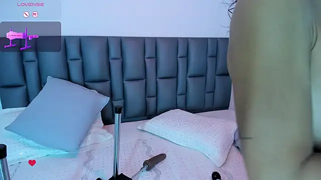 Abbyadams online show from 11-15-25, 03:10