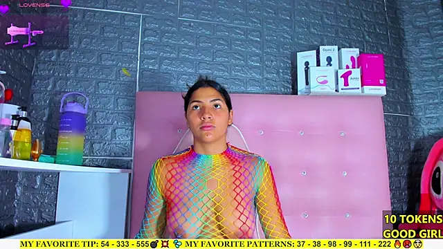 AriannaLewiis online show from 09-26-25, 07:43