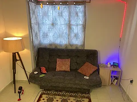 MyLatinHotBoys online show from 03-09-25, 01:37