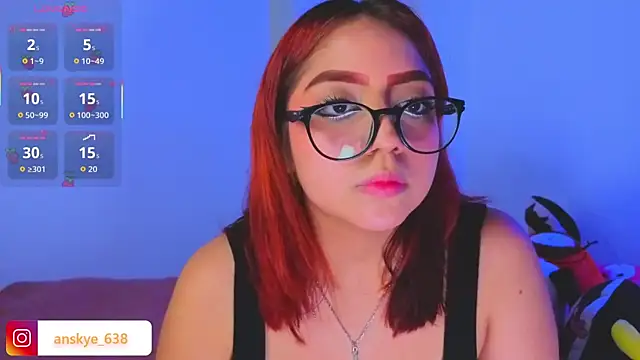 AnngelaSkye online show from 11-19-25, 04:45