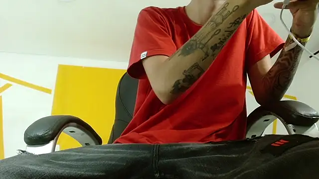 FrannBoy online show from 02-28-25, 06:31