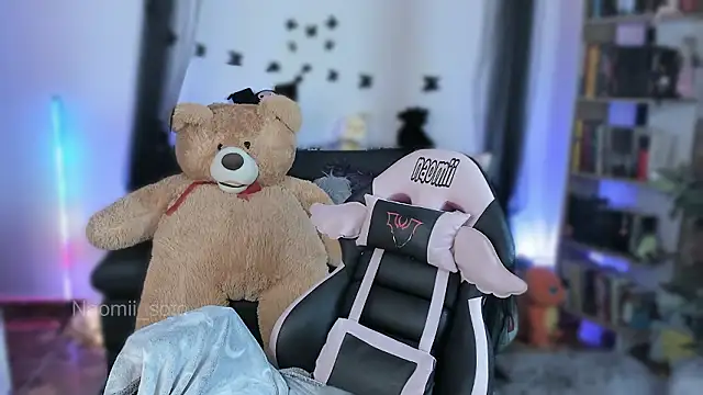 Naomii Soto online show from 02-09-26, 01:53