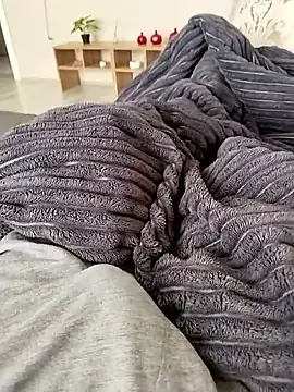 Snapshot of milf_hunter_35 chatting on 03-31-26, 08:16 milf hunter 35 online show from 03-31-26, 08:16