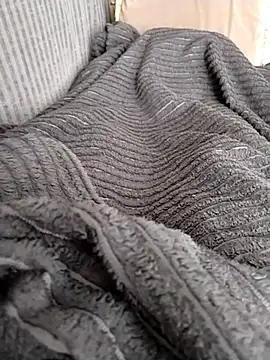 Snapshot of milf_hunter_35 chatting on 04-03-26, 10:00 milf hunter 35 online show from 04-03-26, 10:00