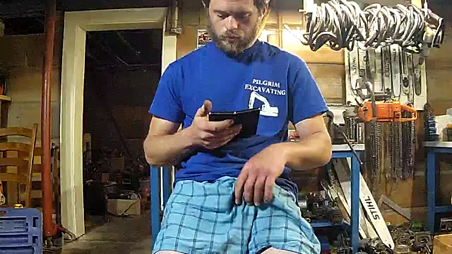 Bigoleslong98765 online show from 04-11-26, 05:59