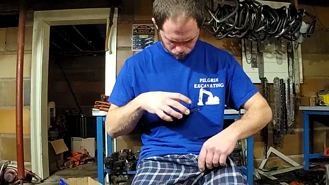 Bigoleslong98765 online show from 02-11-26, 01:44