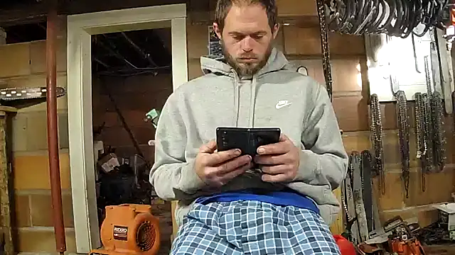 Bigoleslong98765 online show from 11-13-25, 09:08