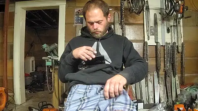 Bigoleslong98765 online show from 10-26-25, 05:52