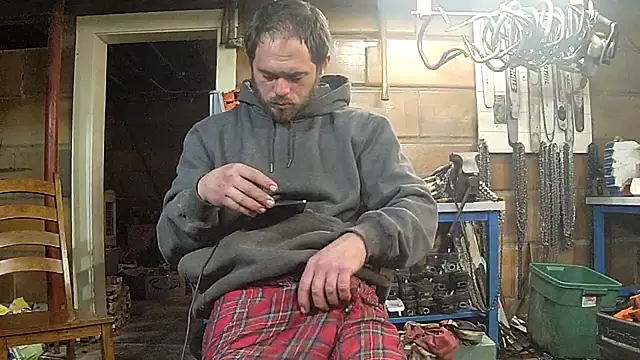 Bigoleslong98765 online show from 03-25-26, 05:40