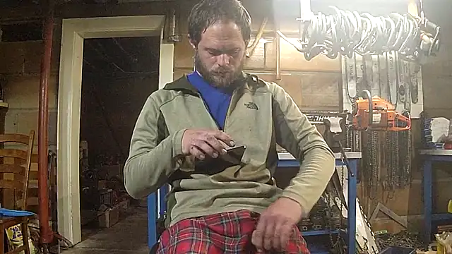 Bigoleslong98765 online show from 04-07-26, 11:17