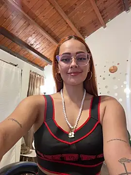 Snapshot of Miss-Abbii chatting on 05-28-26, 09:32 Miss-Abbii online show from 05-28-26, 09:32