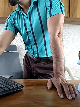 indianguy89 online show from 02-18-26, 07:06