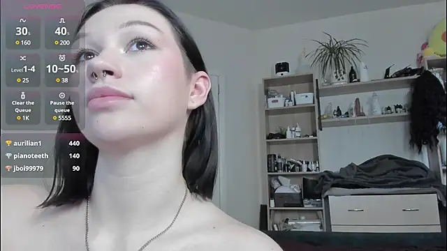 Emmy m00n online show from 03-20-25, 03:23