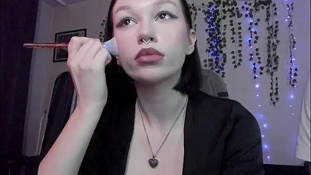 Emmy m00n online show from 12-02-24, 12:46