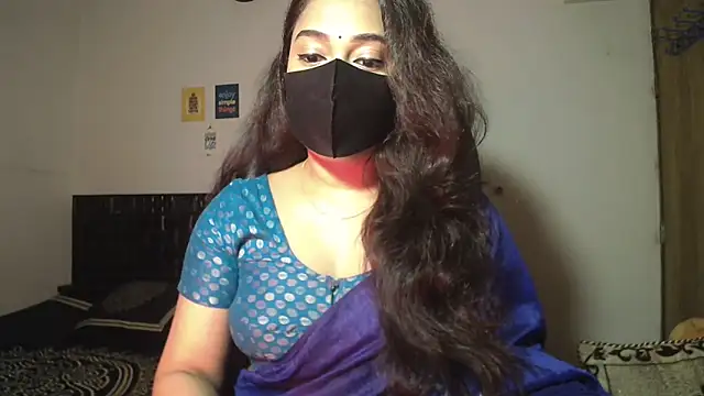 Most-Beautiful-Queen online show from 04-13-26, 07:51