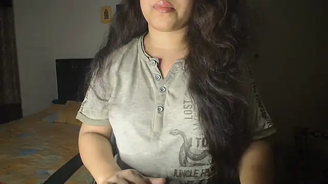 Snapshot of Most-Beautiful-Queen chatting on 08-03-26, 08:37 Most-Beautiful-Queen online show from 08-03-26, 08:37