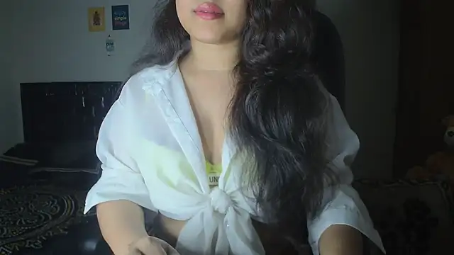Snapshot of Most-Beautiful-Queen chatting on 05-12-26, 07:42 Most-Beautiful-Queen online show from 05-12-26, 07:42