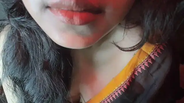 Snapshot of Most-Beautiful-Queen chatting on 10-19-25, 06:54 Most-Beautiful-Queen online show from 10-19-25, 06:54