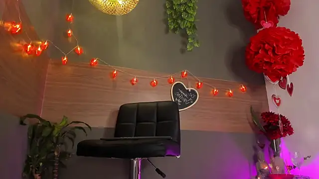 GinebraaFox  online show from 02-14-26, 03:56