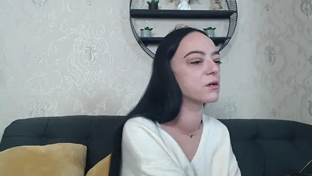 IzabelllNoir online show from 11-07-25, 08:41