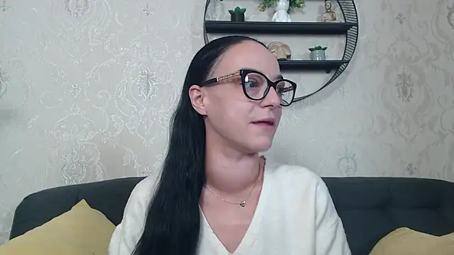 Snapshot of IzabelllNoir chatting on 11-09-25, 10:19 IzabelllNoir online show from 11-09-25, 10:19