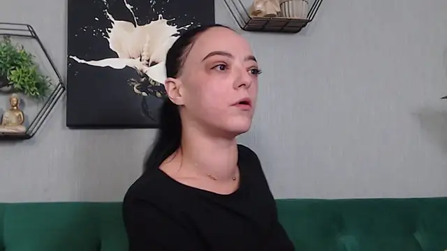 Snapshot of IzabelllNoir chatting on 02-10-26, 11:09 IzabelllNoir online show from 02-10-26, 11:09