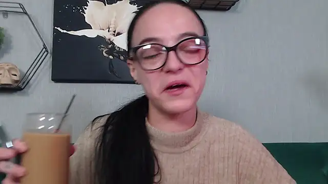 Snapshot of IzabelllNoir chatting on 02-28-26, 05:51 IzabelllNoir online show from 02-28-26, 05:51