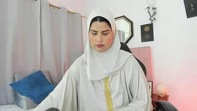 AishaAmin  online show from 07-17-26, 12:13