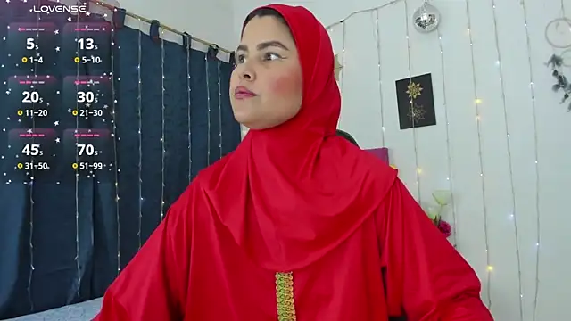 AishaAmin  online show from 09-18-25, 12:41