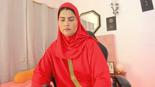 AishaAmin  online show from 07-22-26, 12:07