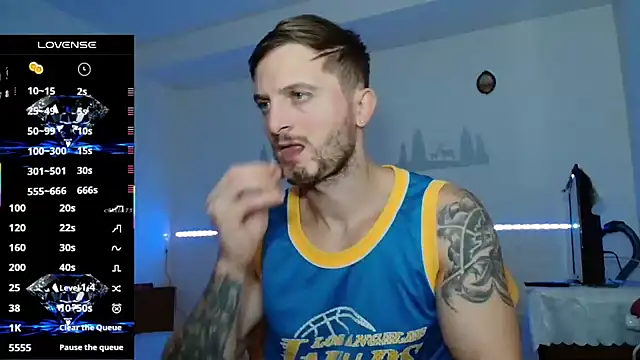 Snapshot of cuple_hoot_ chatting on 10-05-25, 07:59 cuple hoot online show from 10-05-25, 07:59