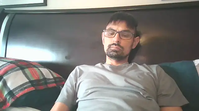 Snapshot of spence204011 chatting on 06-16-26, 10:54 spence204011 online show from 06-16-26, 10:54