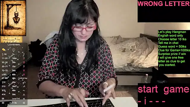 Snapshot of YourDreamLoverr chatting on 04-29-26, 11:55 YourDreamLoverr online show from 04-29-26, 11:55