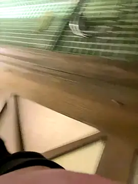 cut7in online show from 12-14-25, 01:34