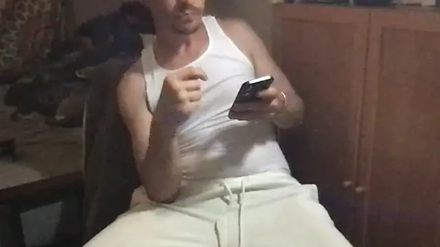 Snapshot of buckaztecc chatting on 10-28-25, 04:02 buckaztecc online show from 10-28-25, 04:02