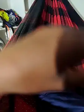 Domobom online show from 10-30-25, 03:38