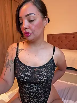 Sara LipsX online show from 07-21-26, 11:06