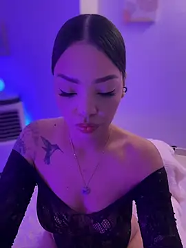 Sara LipsX online show from 01-15-26, 12:36