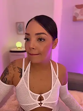 Sara LipsX online show from 02-24-26, 01:50