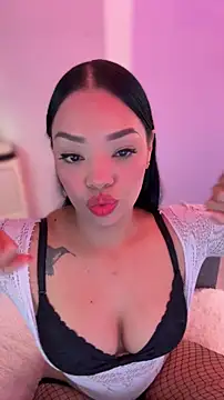 Sara LipsX online show from 03-22-26, 09:27